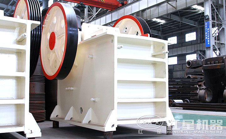 顎式破碎機(jī) 顎式破碎機(jī)