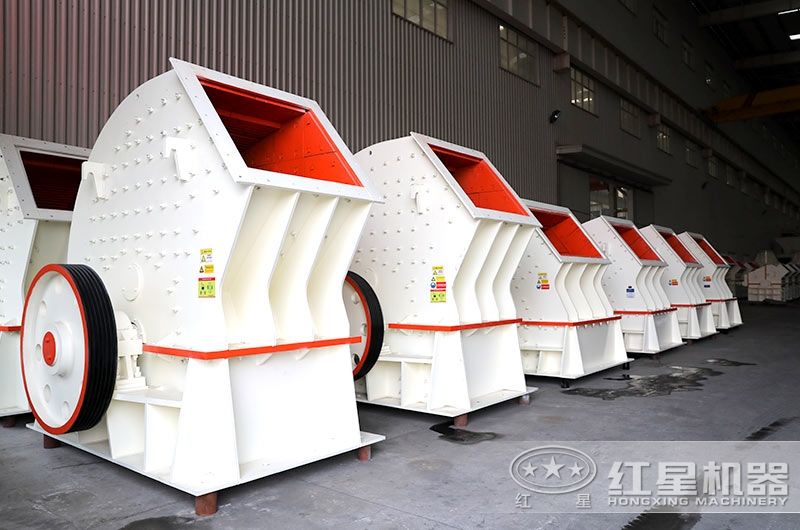 重錘式粉碎機(jī)，進(jìn)料口大，處理量高