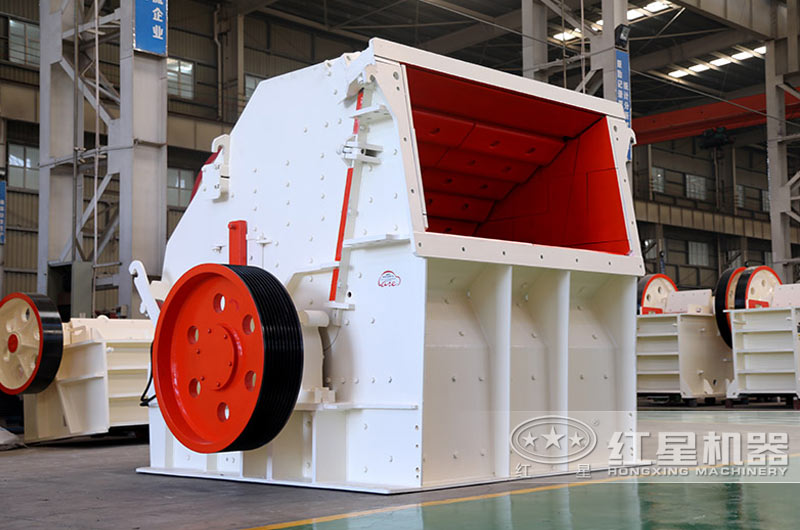 反擊式破碎機出料自動調節，粒型好