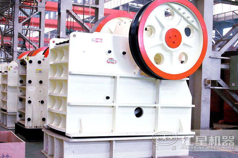 德版顎式破碎機：深V破碎腔，提高破碎比