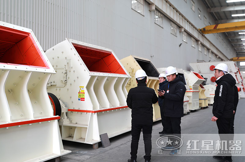 客戶來廠實地考察、近距離了解設備